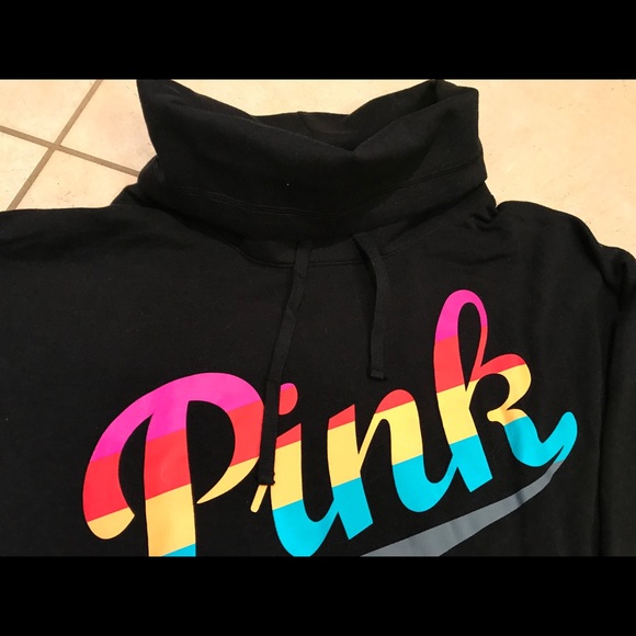 NWOT Pink Victoria’s Secret sweatshirt - Picture 2 of 4